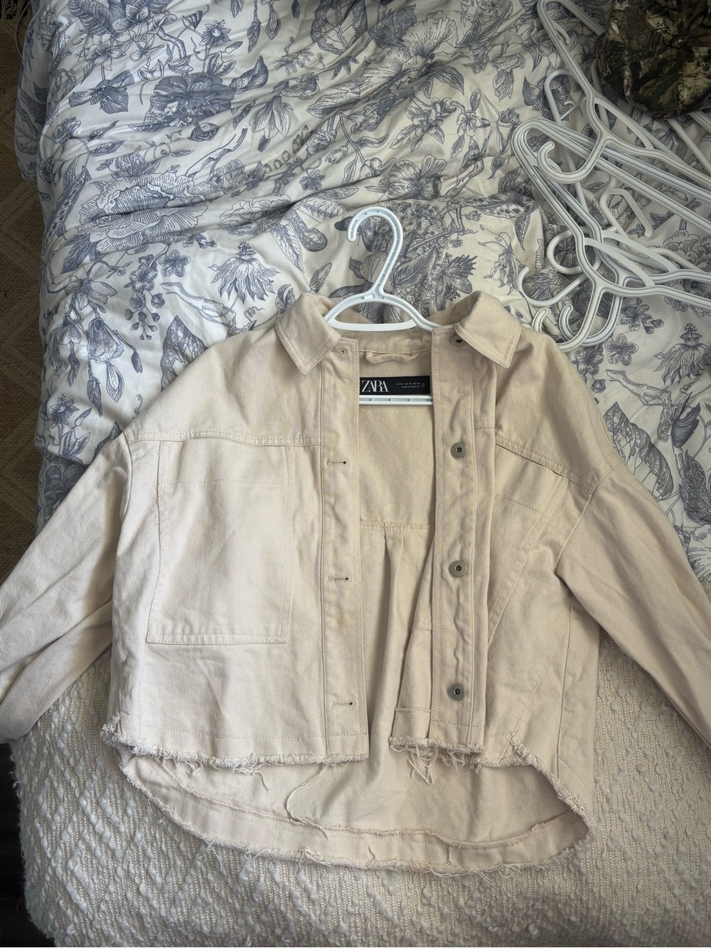 Zara Cream Cropped Button-Front Utility Jacket